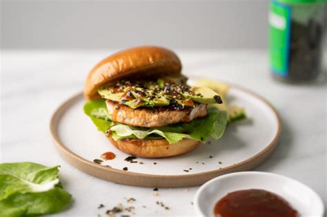 Asian Citrus Salmon Burger - calories, carbs, nutrition