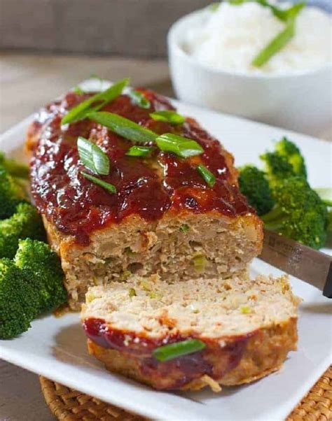 Asian-Inspired Turkey and Chicken Meatloaf, Wasabi Mashed Potatoes, Edamame Succotash (600HS) - calories, carbs, nutrition