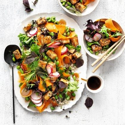 Asian Salad with Teriyaki Tofu Sword - calories, carbs, nutrition