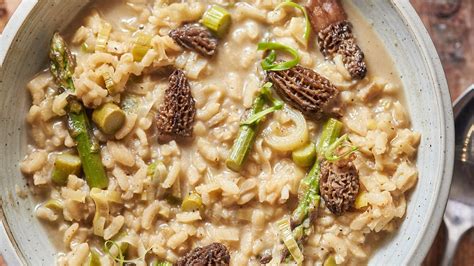 Asparagus Morel Risotto - calories, carbs, nutrition