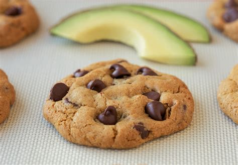 Avocado Chocolate Chip Cookies - calories, carbs, nutrition