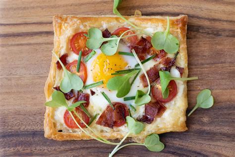 Bacon and Cherry Tomato Tart - calories, carbs, nutrition