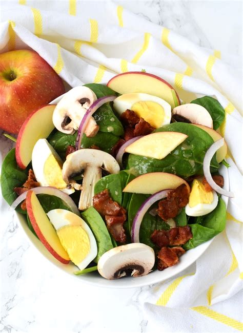 Bacon, Apple, Spinach Salad - calories, carbs, nutrition