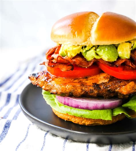 Bacon Avocado Grilled Chicken Sandwich - calories, carbs, nutrition