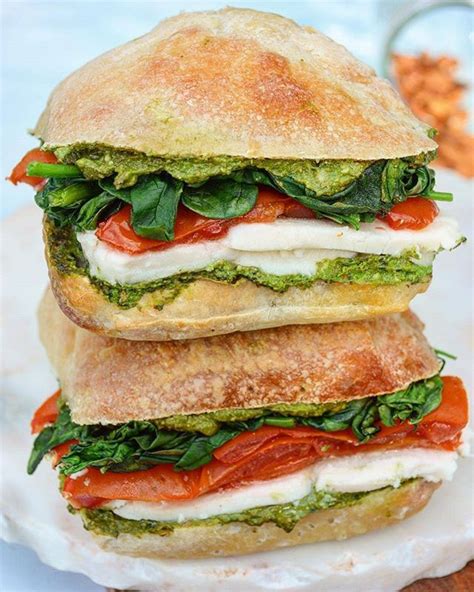 Bacon Mozzarella Sandwich (mini) - calories, carbs, nutrition