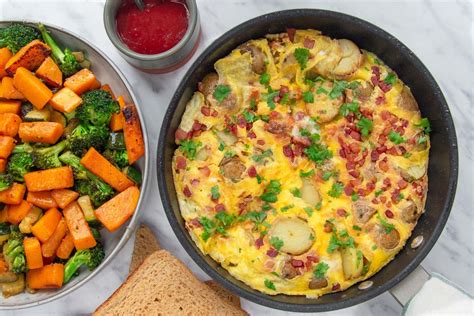 Bacon & Potato Omelet - calories, carbs, nutrition