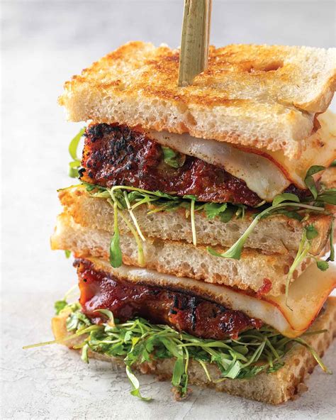 Baked Meatloaf Sandwich on White Bread withPotato Salad - calories, carbs, nutrition