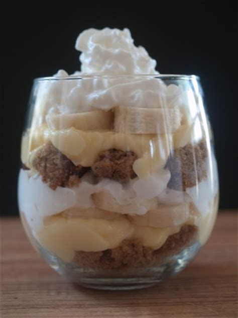 Banana Boston Cream Trifle - calories, carbs, nutrition