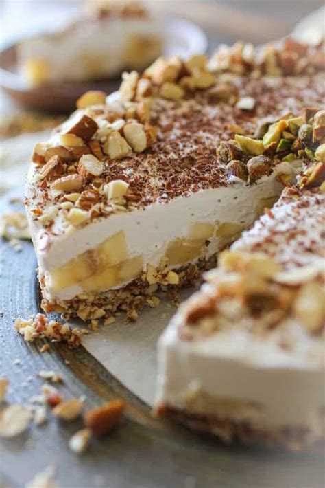 Banana Cream Pie, Vegetarian - calories, carbs, nutrition