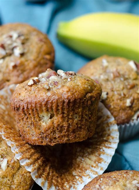 Banana Nut Muffins - calories, carbs, nutrition