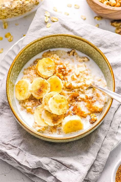 Bananas and Cream Oatmeal - calories, carbs, nutrition