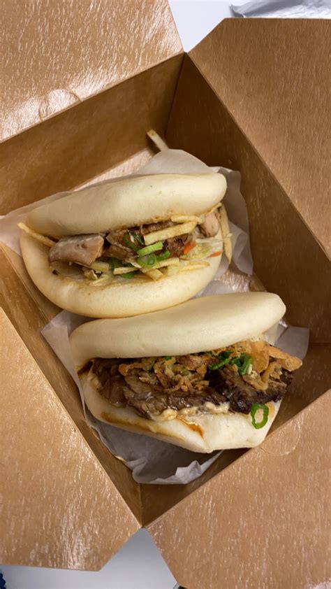 Bao Sandwich - calories, carbs, nutrition