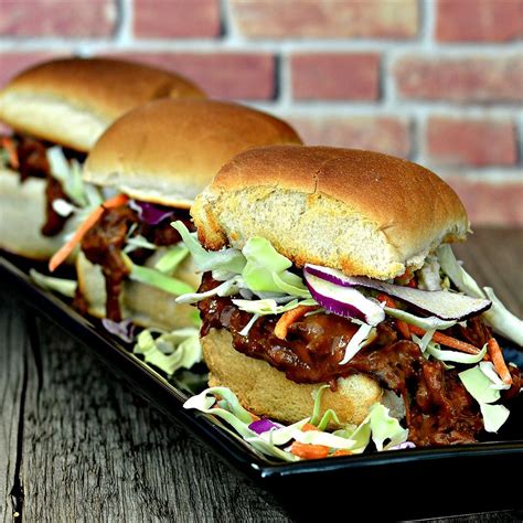 BBQ Beef Brisket Sandwich - calories, carbs, nutrition