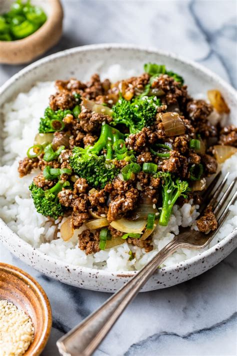 Beef and Broccoli Stir Fry with Rice (11895.0) - calories, carbs, nutrition