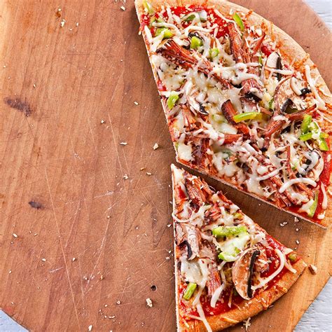 Beef and Mushroom Pizza - calories, carbs, nutrition