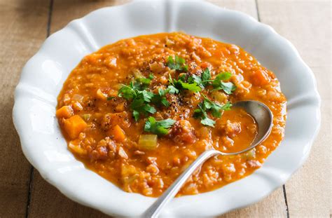 Beef, Bacon and Lentil Soup - calories, carbs, nutrition