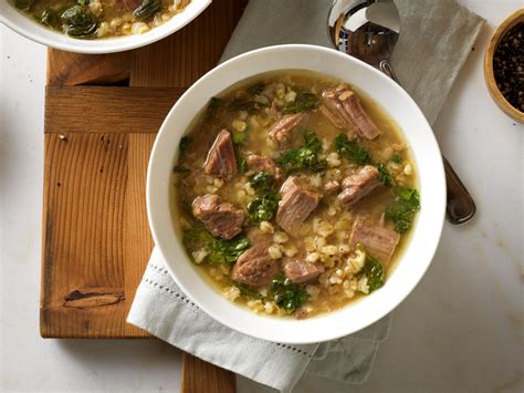 Beef & Barley Soup with Black Bean & Spinach - calories, carbs, nutrition