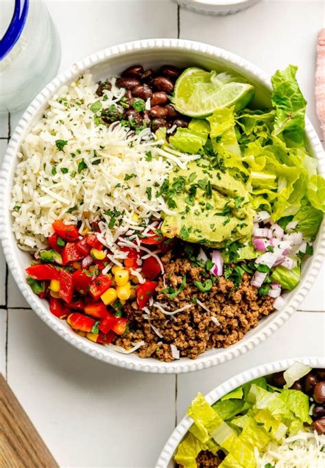 Beef Burrito Bowl - Roberto - calories, carbs, nutrition