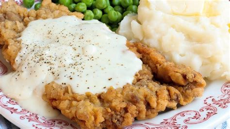 Beef Chicken Steak Fried with Cream Gravy - calories, carbs, nutrition