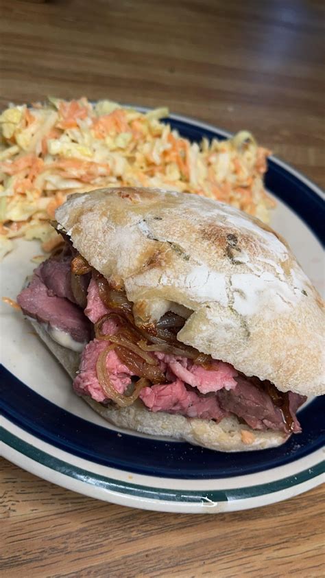 Beef Horseradish Cheddar Sourdough (29915.95) - calories, carbs, nutrition