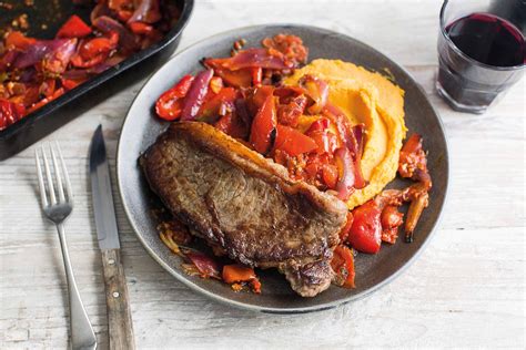 Beef Pepper Steak with Sweet Potato LARGE - calories, carbs, nutrition