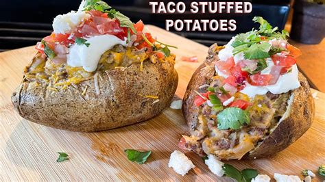 Beef Taco Baked Stuffed Potato - STG Entree - calories, carbs, nutrition