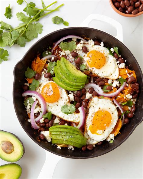 Black Bean & Portobello Chilaquiles - calories, carbs, nutrition