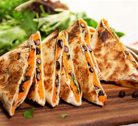 Black Bean Sweet Potato Quesadilla - calories, carbs, nutrition