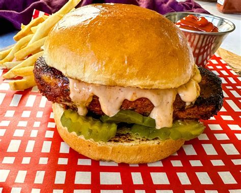 Blackened Chicken Sandwich with French Fries and a 20oz Fountain Beverage - calories, carbs, nutrition