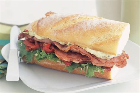 BLT on Baguette - calories, carbs, nutrition