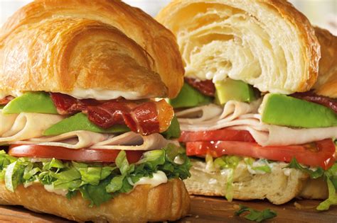 BLTA Croissant (9123.0) - calories, carbs, nutrition