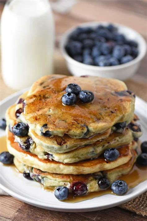 Blueberry Buttermilk Pancakes - calories, carbs, nutrition