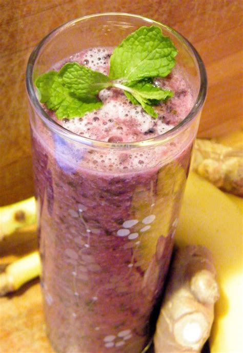 Blueberry-Ginger Mint Lemonade - calories, carbs, nutrition