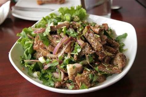 Bonfire Pork Salad - calories, carbs, nutrition