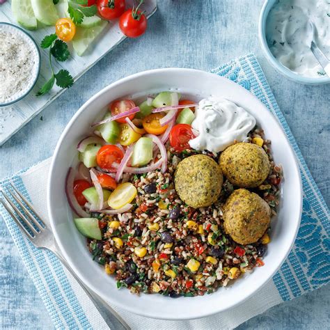 Bowl Grains Falafel Millet Vegetable - calories, carbs, nutrition