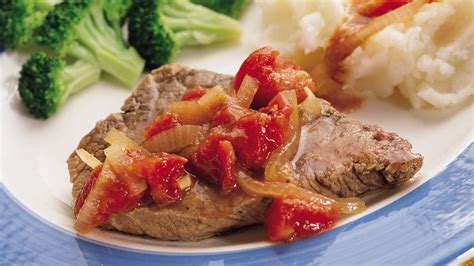 Braised Swiss Steak - calories, carbs, nutrition