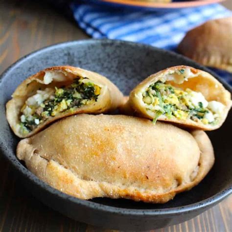 Breakfast Calzone - calories, carbs, nutrition