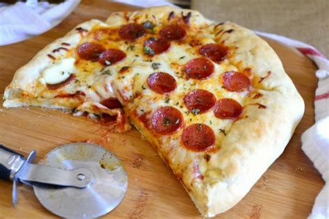 Breakfast Stuffed Pizza, Stuffed - calories, carbs, nutrition