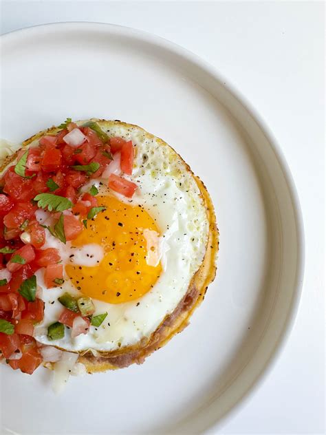 Breakfast Tostada - calories, carbs, nutrition