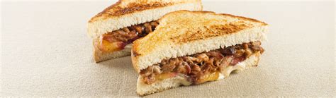 Brie, Peach & Pulled Pork Grilled Cheese - calories, carbs, nutrition