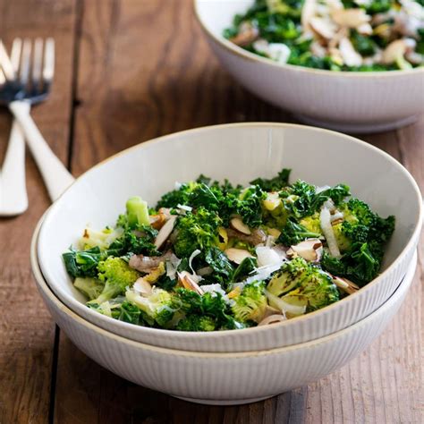 Broccoli & Kale Stir-Fry - calories, carbs, nutrition