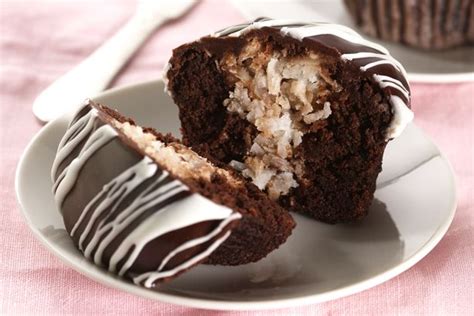 Brownie Macaroon Cupcakes - calories, carbs, nutrition