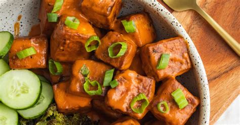 Buffalo Baked Tofu - calories, carbs, nutrition