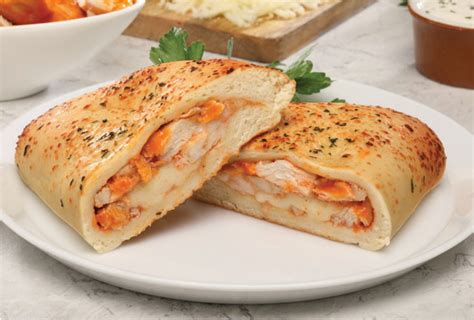 Buffalo Chicken Calzone - calories, carbs, nutrition
