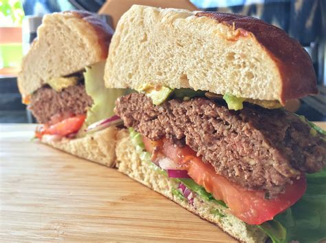 Buffalo-Style Burger - calories, carbs, nutrition