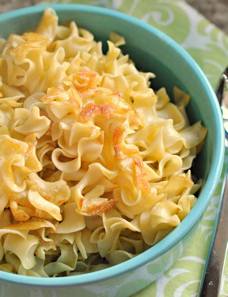 Buttery Egg Noodles - calories, carbs, nutrition