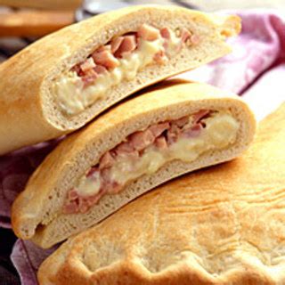 Calzone Ham & Cheese 7" Dough - calories, carbs, nutrition