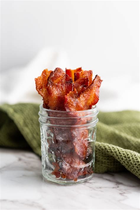 Candied Bacon - calories, carbs, nutrition