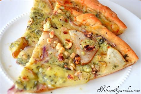 Caramelized Pear and Gorgonzola Pizza - calories, carbs, nutrition