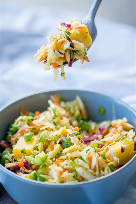 Caribbean Cabbage Mango Slaw - calories, carbs, nutrition